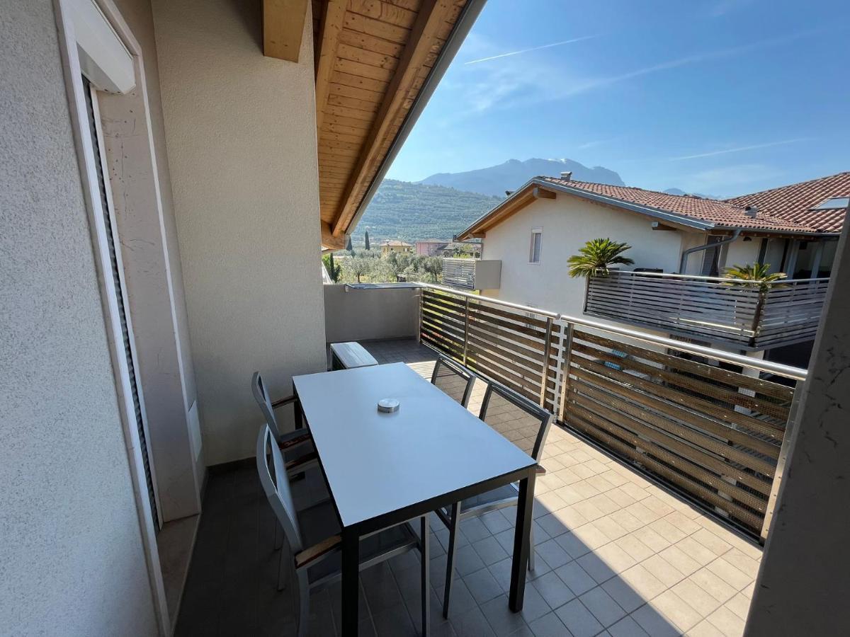 4 Limoni Apartment Resort Riva del Garda Exterior foto